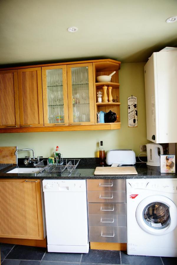 Fosse Farmhouse Holiday Cottages Chippenham  Buitenkant foto