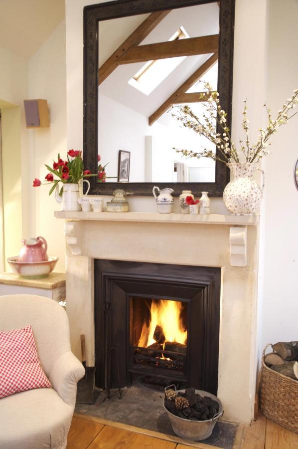Fosse Farmhouse Holiday Cottages Chippenham  Buitenkant foto